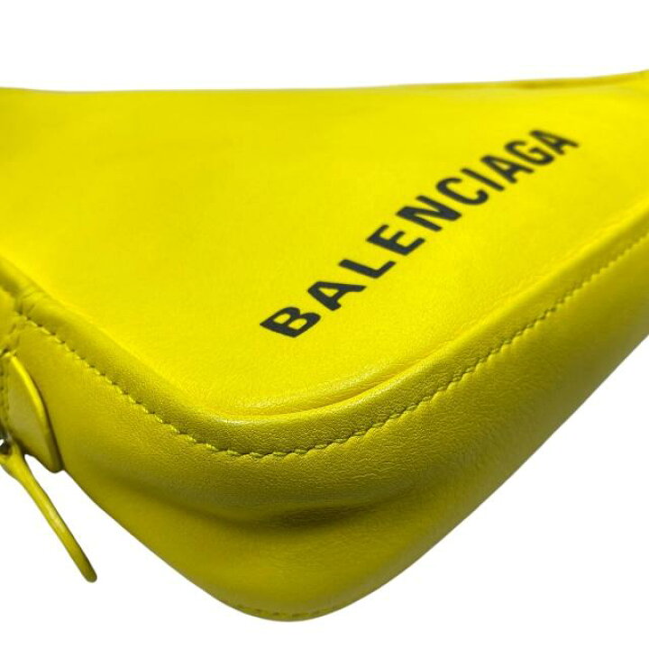 楽天市場】BALENCIAGA バレンシアガ 476976 トライアングルクラッチ 