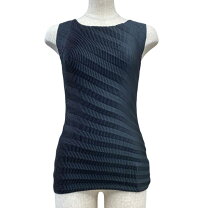 楽天市場】me ISSEY MIYAKE（タンクトップ｜トップス）：レディース 