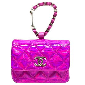 【極美品】シャネル ポーチ 小物入れ ミニポーチ マトラッセ ココマーク イヤーズギフト パテント エナメル ピンク