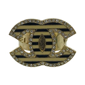 CHANEL シャネル ココマーク リング 指輪 ラインストーン ボーダー ロゴ ゴールド ブラック ホワイト GP 06A刻印[約12号] 洗練 高級感 エレガント ラグジュアリー スタイリッシュ 上品 人気 華やか