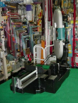 楽天市場】マキタ 194025-5 ポータブルバンドソー用スタンド 2107F 
