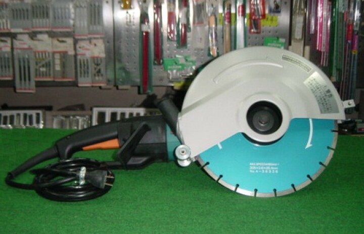 楽天市場】マキタ 4112 305mmカッタ ダイヤモンドホイ−ル付 AC100V 