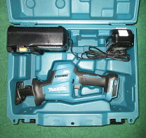 中古】マキタ レシプロソー JR189D ケース・6.0Aバッテリ2個・充電器 