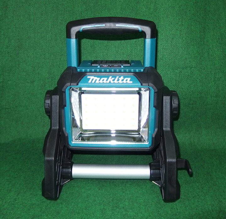 楽天市場】マキタ ML811 充電式LEDスタンドライト 光束3000lm 14.4V 