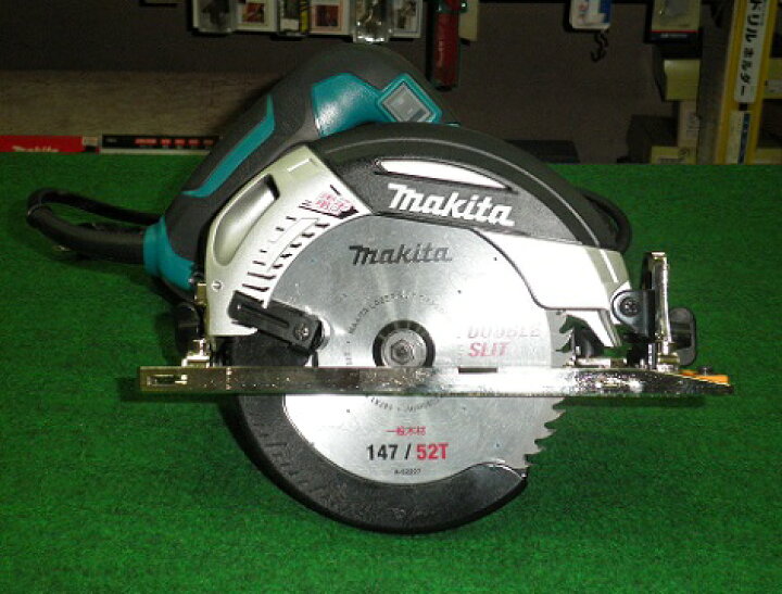 楽天市場】マキタ 5332C 147mm厚切り電子マルノコ 切込深さ57mm 青 