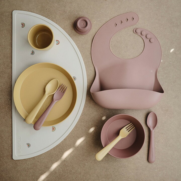 楽天市場 正規品 シリコンマット ムシエ Mushie ランチョンマット プレースマット 女 男 食事 離乳食 食器 誕生日 ベビー 赤ちゃん シリコン こども マット 男の子 女の子 1歳 2歳 3歳 子供 プレゼント お食事マット 一歳 食べこぼし ランチョン お祝い ベビー用品 楽天市場 正規品 シリコンマット ムシエ Mushie ランチョンマット プレースマット 女 男 食事 離乳食 食器 誕生日 ベビー 赤ちゃん シリコン こども マット 男の子 女の子 1歳 2歳 3歳 子供 プレゼント お食事マット 一歳 食べこぼし ランチョン お祝い ベビー用品