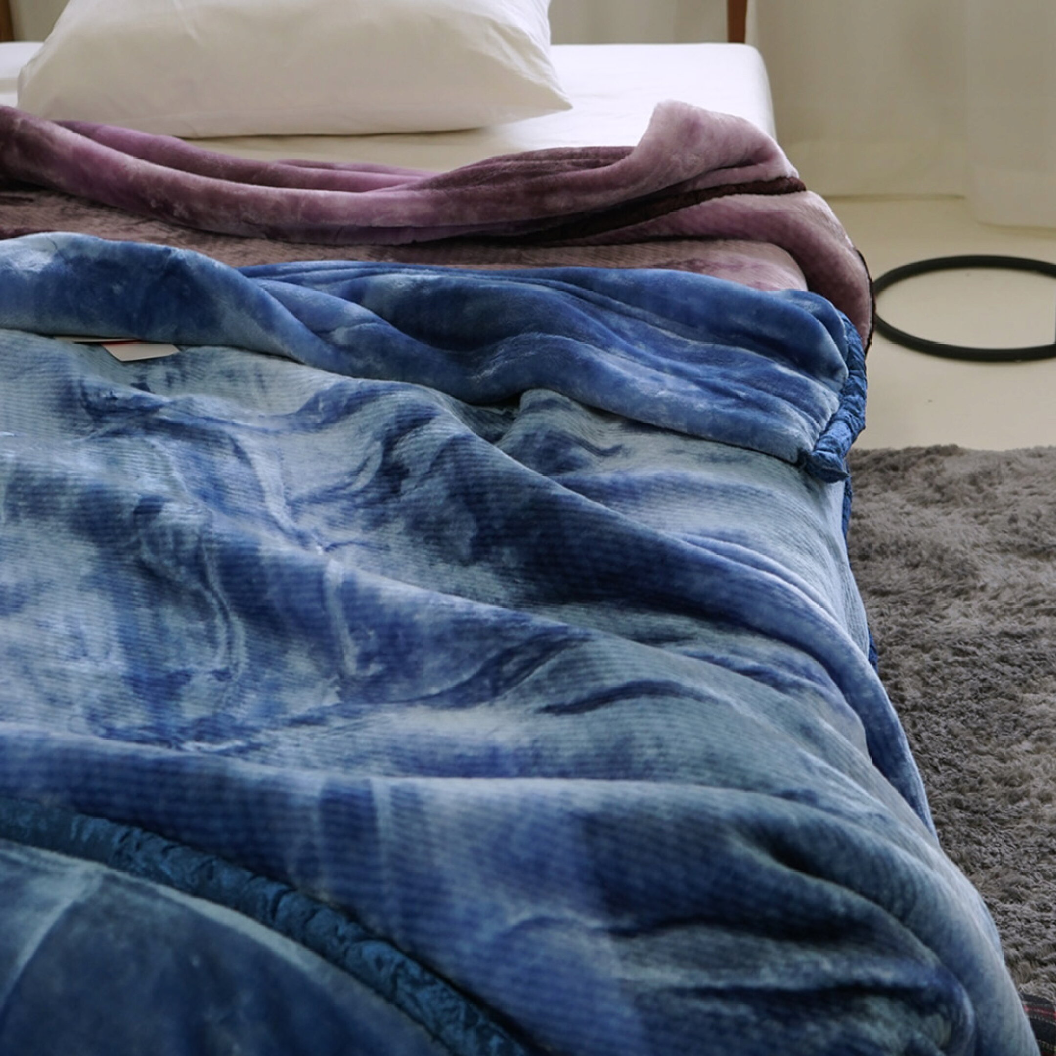 マイヤー毛布（2枚合わせ）