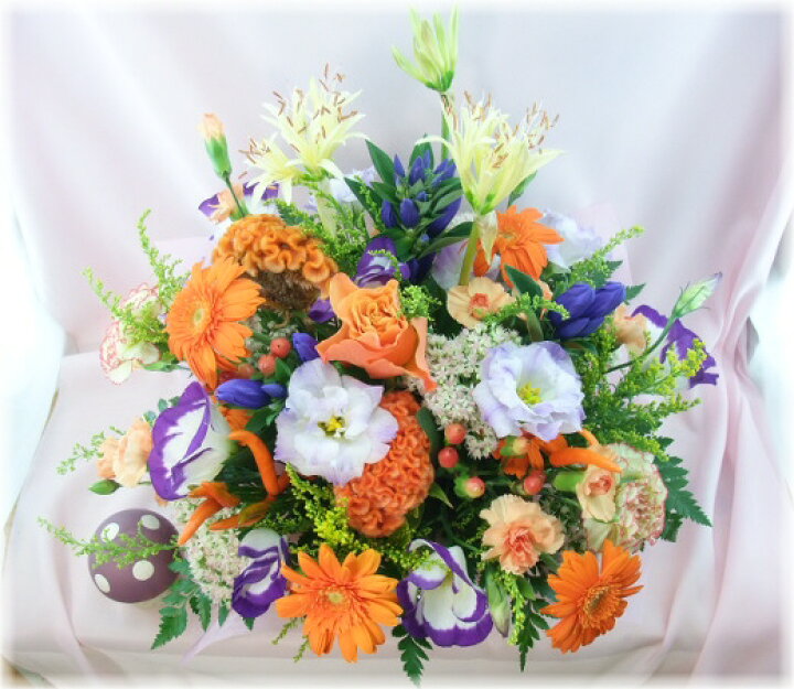 楽天市場 10月の誕生花 オータムアレンジ5 000円 送料無料 ガーベラ 花言葉カード付き 写真付きメッセージ選択可 あす楽対応 Tokaipoint11 16 いいｈａｎａ倶楽部