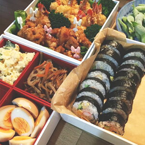 【送料無料】重箱3段仕切り・シール中蓋付きスクエアホワイト6寸おしゃれスタイリィッシュお重運動会お正月迎春モダン日本製国産お花見行楽うなぎお弁当箱