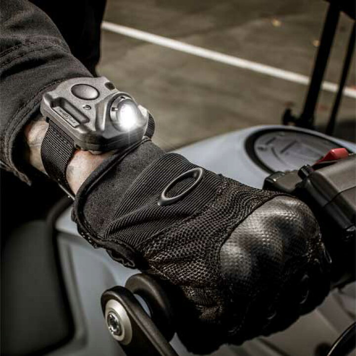 楽天市場】【送料無料】在庫販売 SUREFIRE シュアファイヤー 充電式  