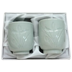 【岩田製陶所】砥部焼き 青白慈 春蘭デザイン 夫婦(めおと)湯のみセット