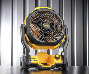 ���{���K�i �f�E�H���g 18V XR Li�W���u�T�C�g�E�t�@���{�� (DCE512N-XJ)(4536178692090) DEWALT