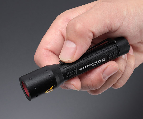 【ライト】 Ledlenser(レッドレンザー) ハンディライト P7R Work UV LEDフラッシュライト USB充電式 502601