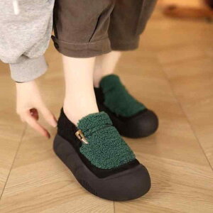 H oCJ[ g 킢 JWA I Xb| fB[X N {A RȂ JV Xj[J[ [t@[