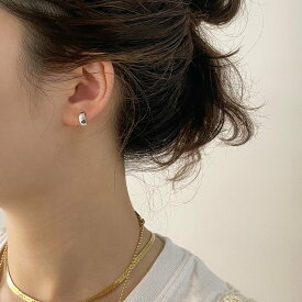 ＼ 楽天 スーパー セール 開催中 ／BYOKA ビョーカ E1402 SLEEK PIERCE ピアス シルバー（両耳タイプ） プチギフト お祝い 贈り物 ポイント 消化 買いまわり プレゼント レディース アクセサリー 人気 母の日