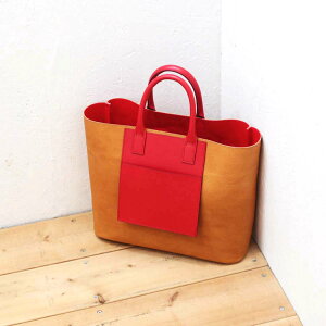COURTNEY ORLA �R�[�g�j�[�I�[�� INVERSE TOTE m ���U�[ �g�[�g�o�b�O ���b�h/�L������ INV23SPL015002CAM/RE �V���v�� �o�b�O ���f�B�[�X �� �傫�� ��e�� ���n �ʋ� �o�b�O ���d�� �r�W�l�X �V���v��