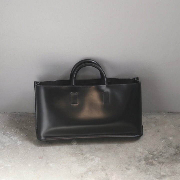 楽天市場】COURTNEY ORLA (コートニーオーラ) / CURVE WIDE TOTE s 