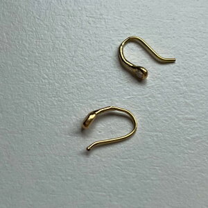 イロンデール エペパン hirondelle et pepin ピアス k18 h-p-6-8-79 ドロップダイヤピアス (両耳タイプ) レディース ギフト アクセサリー ジュエリー ミニマル ピアス ハギーピアス ダイヤモンド 18金