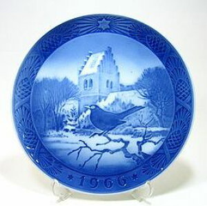ロイヤルコペンハーゲン・イヤープレート 1966年 教会の黒鳥