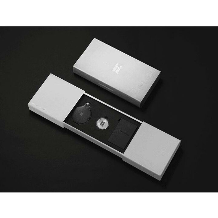 楽天市場】【期間限定価格】韓国 2023年 BTSデビュー 10周年記念 1/2 
