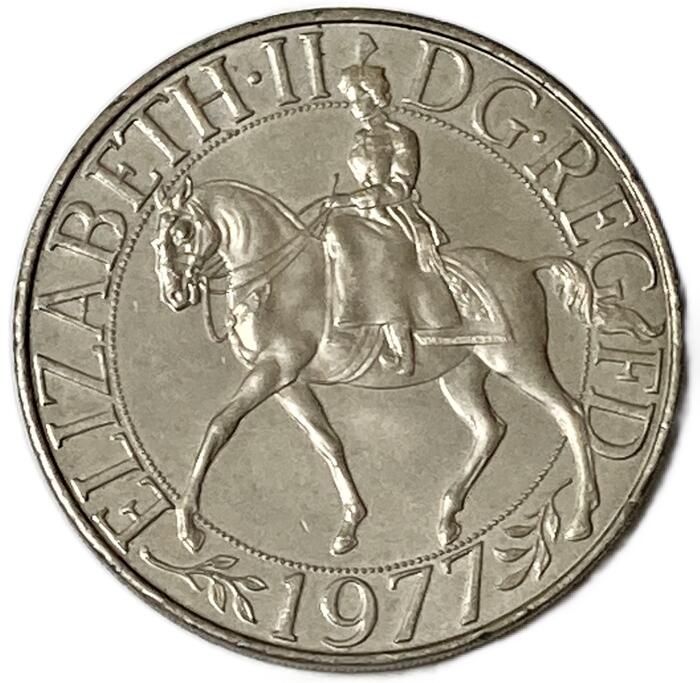 イギリス エリザベス女王 2世  在位25周年 1977年 コイン 美品 記念コイン 記念