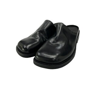 yzc[vy2planzWrinkle Leather Square Mule / NU[XNGA~[yVbvz
