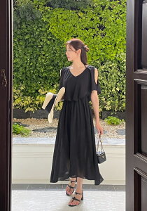 �y���������z�A�C�A���}���yI AM MARI�zRanda Frill Off Shoulder Banding Long One Piece / �����_�t�����I�t�V�����_�[�o���f�B���O�����O�����s�[�X�y�����V���b�v�z