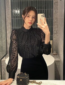 �y���������z�A�C�A���}���yI AM MARI�zSeldin Velvet See-Through Dot Blouse / �Z���f�B���x���x�b�g�V�[�X���[�h�b�g�u���E�X�y�����V���b�v�z