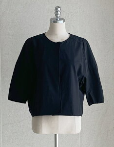 �y���������z�A�C�A���}���yI AM MARI�zWavy No Collar Balloon Three Quarter Short Jacket / �E�F�C�r�[�m�[�J���[�o���[��7����V���[�g�W���P�b�g�y�����V���b�v�z