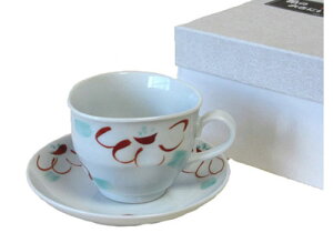 コーヒーカップ&ソーサー 赤絵菊 一客碗皿(ギフト箱入) 食洗機対応 レンジ対応 珈琲 コーヒー 和風 温もり