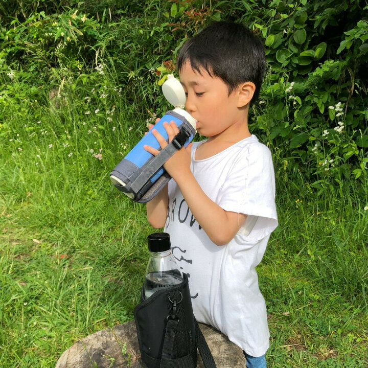 楽天市場 サーモス 1l 水筒カバー 水筒 カバーショルダー 子供 保冷 保温 600 Lサイズ 水筒 ケース キッズ 小学生 大人 ペットボトルカバー 遠足 入学 通勤 通学 遠足 シンプル ドリンクホルダー ボトルホルダー 水筒ケース E 暮らし館