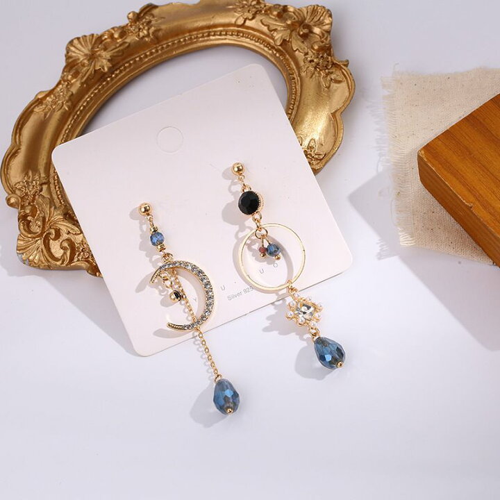 楽天市場】アシンメトリーピアス イヤリング ビジューピアス 月 