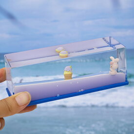 【最大3％OFF】 ドリフトボトル アイスクリームとうさぎ 【3色からご選択】 置き物 インテリア かわいいい アクリル製 車内 子ども お子様 プレゼント ギフト 贈り物 装飾 リビングルーム オブジェ 飾り物 フローティングボトル 雑貨 ブルー ピンク パープル 新品 送料無料