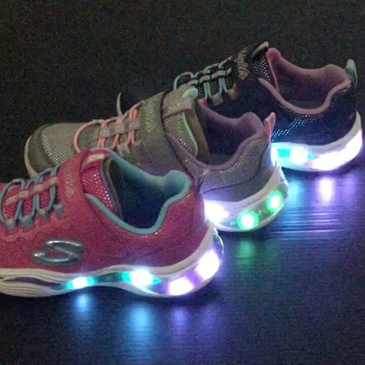 楽天市場 光る靴 キッズ スニーカー スケッチャーズ Skechers エスライツ パワーペタルズ シューズ 靴 女の子 子供 ガールズ ライトアップシューズ S Lights Sライツ Power Petals 2l 22 Off あす楽対応 エレファント靴店