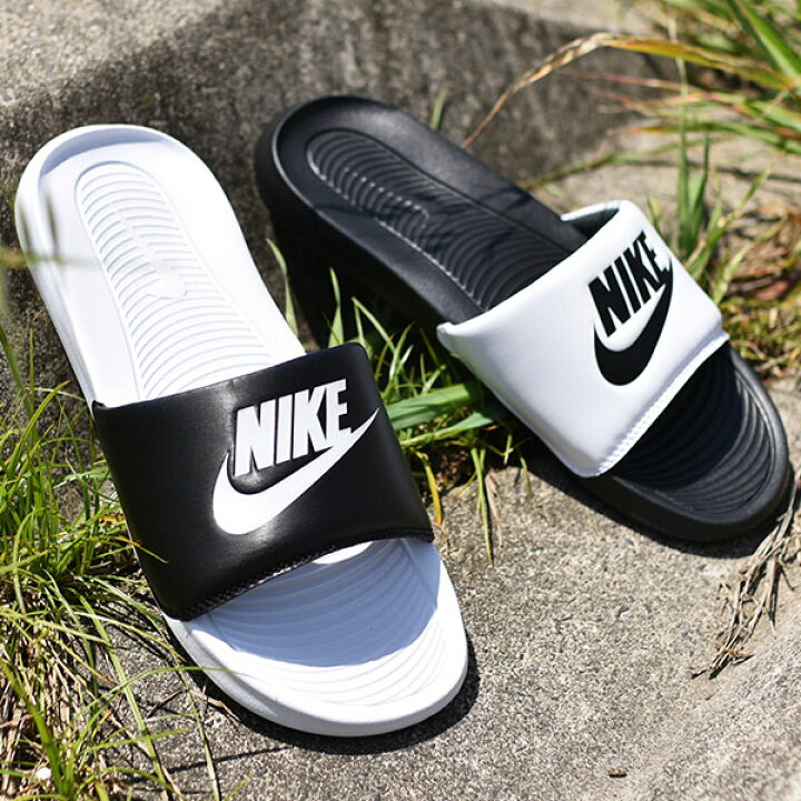 楽天市場 左右非対称 ナイキ サンダル メンズ レディース アシンメトリー Nike ビクトリー 1 スライド ミックス スライド シャワーサンダル スポサン Victori One Slide Mix ブラック ホワイト Dd0234 エレファント靴店