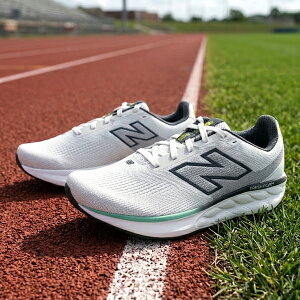 �y���悠��z2026�t�ĐV�� �������� �j���[�o�����X ���� �����j���O�V���[�Y New Balance �����Y Fresh Foam 520 v9 �X�j�[�J�[ �C �O���[ M5206DX2E