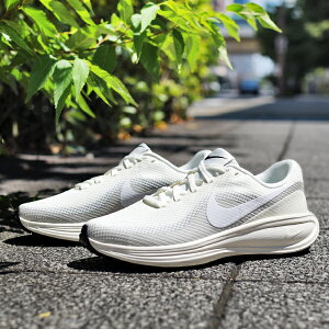 y悠z iCL Xj[J[ jOV[Y fB[X NIKE {[V 8 REVOLUTION 8 jO C V[Y  ʊw zCg hj8485 2025H~V