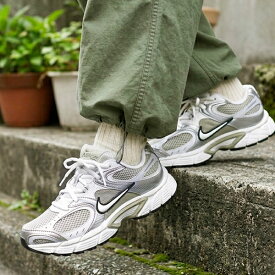 【動画あり】21%off 送料無料 ナイキ スニーカー レディース メンズ NIKE V5 RNR レトロ ナイキ シューズ 靴 Y2Kファッション hq7901 ホワイト シルバー 2026春夏新作