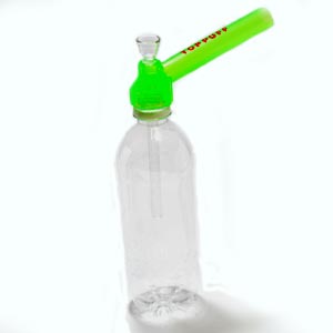 ペットボトルに装着できる水パイプ/ボングキット(喫煙具) ペットボトル用水パイプ/ボングキット TOPPUFF