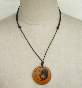 ペルー アンデス 丸型 NE-002-01 フォルクローレ インカ 綺麗 可愛い ひょうたん ネックレス 月と顔柄 星柄