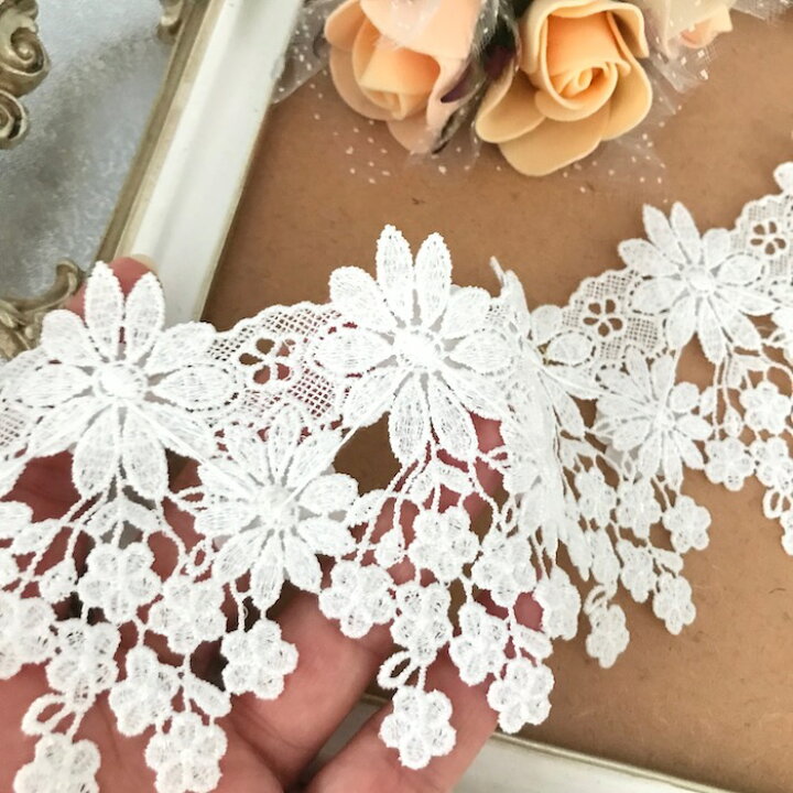 楽天市場】レース リボン 花 手芸 幅広 ケミカルレース ホワイト 花模様 衣装 装飾 刺繍レース バレエ衣装 衣装作り レオタード 舞台衣装 ステージ 衣装 ダンス衣装 社交ダンス フィギア衣装 : Elisabeth Smile Craft Shop 楽天市場】レース リボン 花 手芸 幅広 ケミカルレース ホワイト 花模様 衣装 装飾 刺繍レース バレエ衣装 衣装作り レオタード 舞台衣装 ステージ 衣装 ダンス衣装 社交ダンス フィギア衣装 : Elisabeth Smile Craft Shop