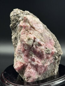 インカローズ 原石 NO.25 アルゼンチン産ロードクロサイト 水晶 クリスタル パワーストーン 天然石 原石 風水 置物 鉱物 誕生石 生年月日 幸運 ポイント 開運 金運 財運 恋愛運 健康運 事業運 パワースポット ルチルクォーツ ルチル アメジスト アメジストドーム