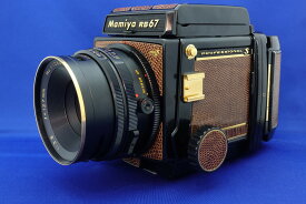 【中古】 【並品】 マミヤ RB67 プロS ゴールド127mm F3.8付 【フィルムカメラ】