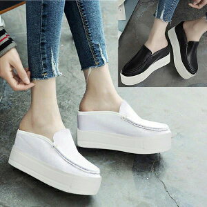 fB ubN  zCg  T_ ₷ r CЂȂ Xb| Xj[J[ V[Y ƂȂ 