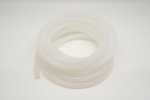 �V���R���������z�[�X�@�ϔM�E�ψ��G�A�`���[�u�@���a4mm�@�� 1M