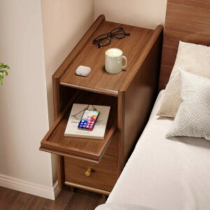 CރiCge[uSCޏ^30 cmɋLrlbgƒpQ20 cmxbhTChLrlbg