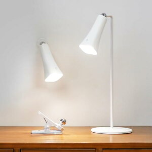 デスクライト LED 充電式 4way 卓上ライト 壁掛けライト クリップライト 懐中電灯【磁石鉄球・360°自由回転・3色モード・無段階調光】 タッチセンサー コードレス 省エネ 間接照明 目に優しい