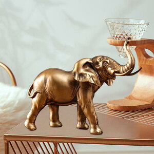 樹脂置物彫刻象の彫像結婚式の寝室新年ホーム金色
