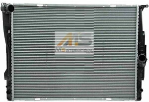 yM'szE88 E87 E82 E81 BMW 125i 130i 1V[YiN43/N52/N53jBEHRE WG[^[ OEM WG^[ 1711-7562-079 17117562079