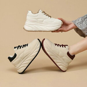 厚底 スニーカー レディース ローカット 8cm 厚手 フラット底 ストリートコーデ 秋冬 スポーツ きれいめ 靴 おしゃれ 細身 スニーカーレ